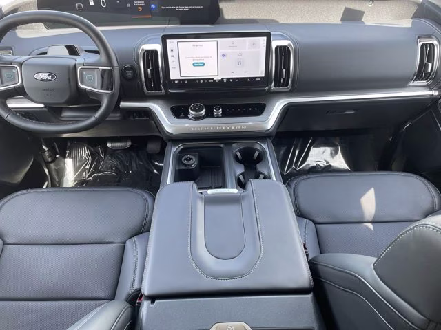 2026 Dark Matter Gray Metallic Ford Expedition Max Platinum 4X4 SUV