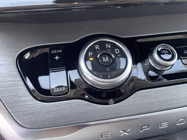 2026 Dark Matter Gray Metallic Ford Expedition Max Platinum 4X4 SUV