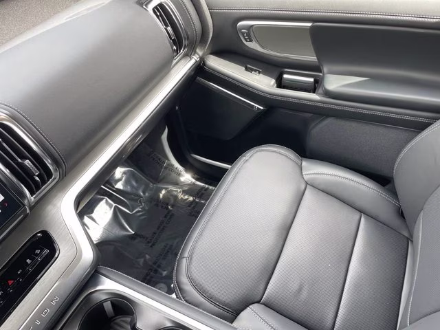 2026 Glacier Gray Metallic Tri-Coat Ford Expedition Max Platinum 4X4 SUV
