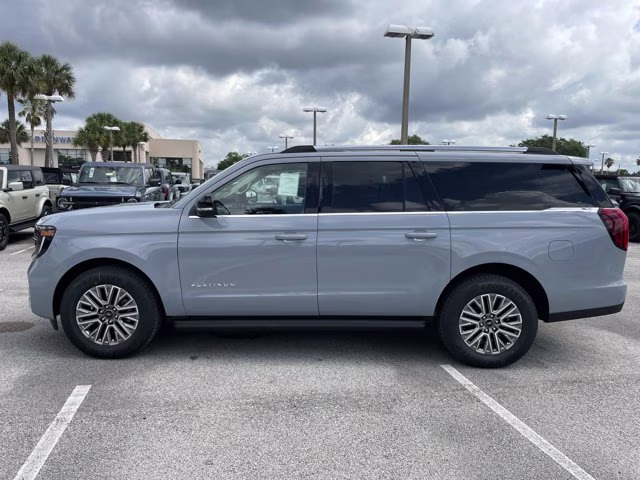2026 Glacier Gray Metallic Tri-Coat Ford Expedition Max Platinum 4X4 SUV