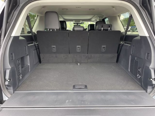 2026 Glacier Gray Metallic Tri-Coat Ford Expedition Max Platinum 4X4 SUV