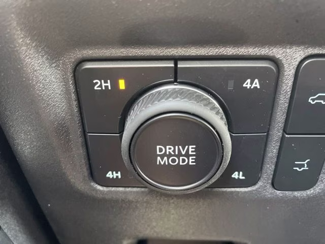 2026 Glacier Gray Metallic Tri-Coat Ford Expedition Max Platinum 4X4 SUV