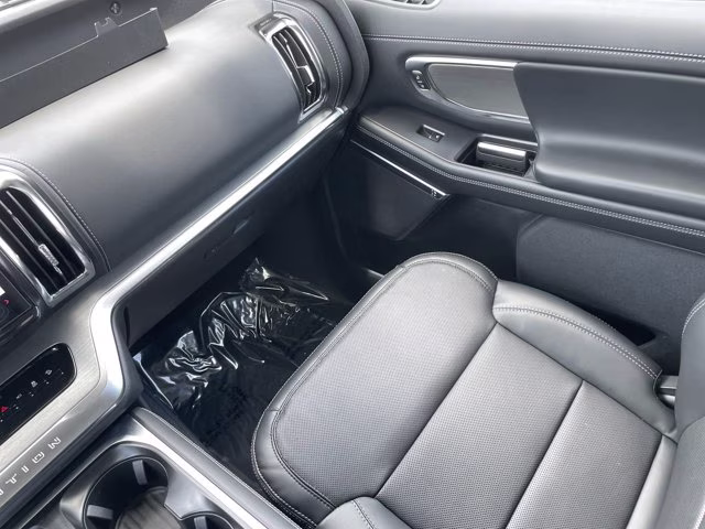 2026 Glacier Gray Metallic Tri-Coat Ford Expedition Platinum 4X4 SUV