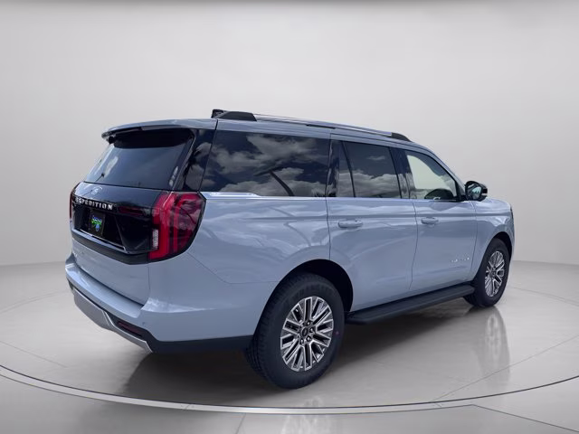 2026 Glacier Gray Metallic Tri-Coat Ford Expedition Platinum 4X4 SUV