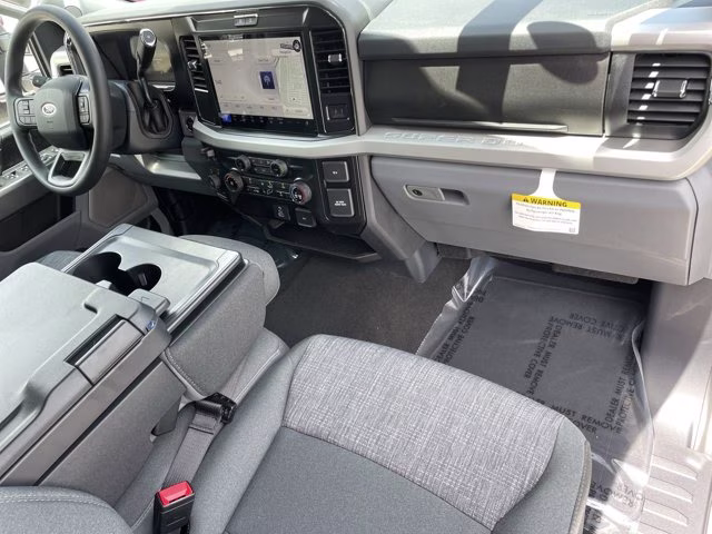 2026 Avalanche Ford Super Duty F-250 SRW XLT 4X4 Truck