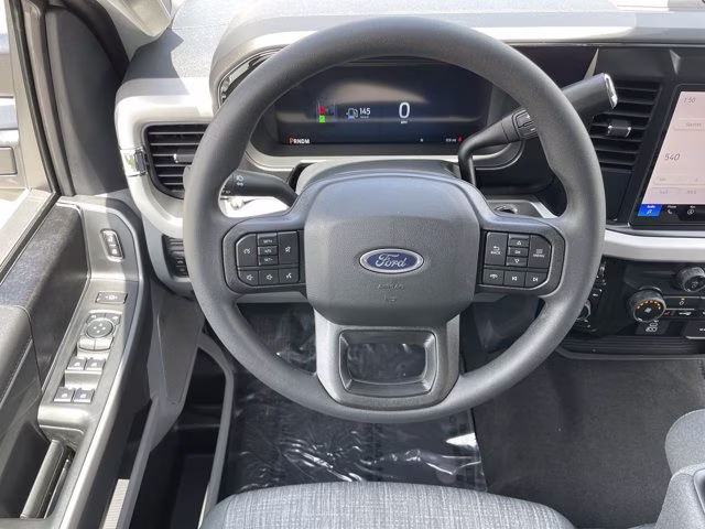 2026 Avalanche Ford Super Duty F-250 SRW XLT 4X4 Truck