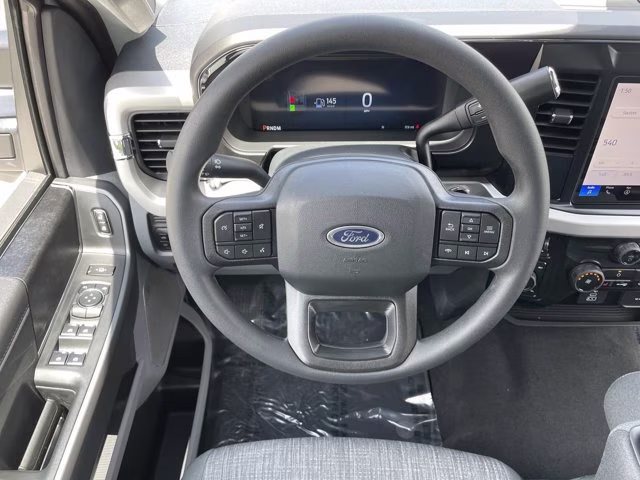 2026 Avalanche Ford Super Duty F-250 SRW XLT 4X4 Truck