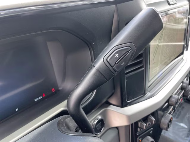 2026 Avalanche Ford Super Duty F-250 SRW XLT 4X4 Truck