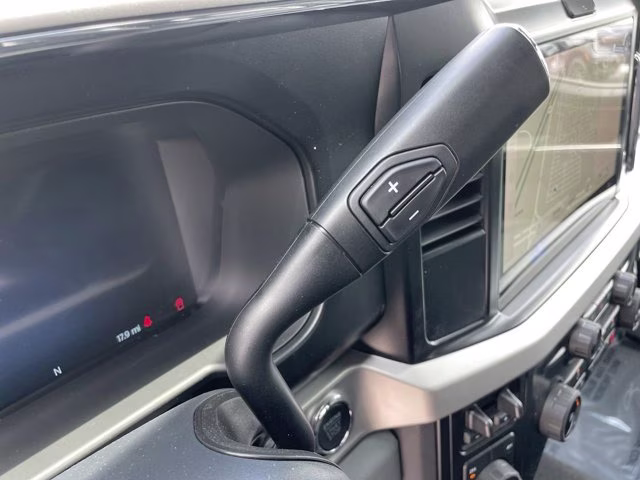 2026 Avalanche Ford Super Duty F-250 SRW XLT 4X4 Truck