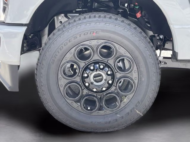 2026 Avalanche Ford Super Duty F-250 SRW XLT 4X4 Truck