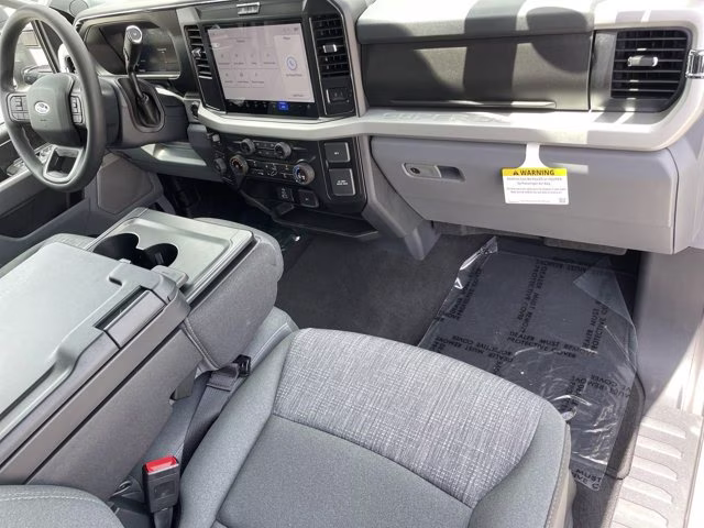 2026 Avalanche Ford Super Duty F-250 SRW XLT 4X4 Truck