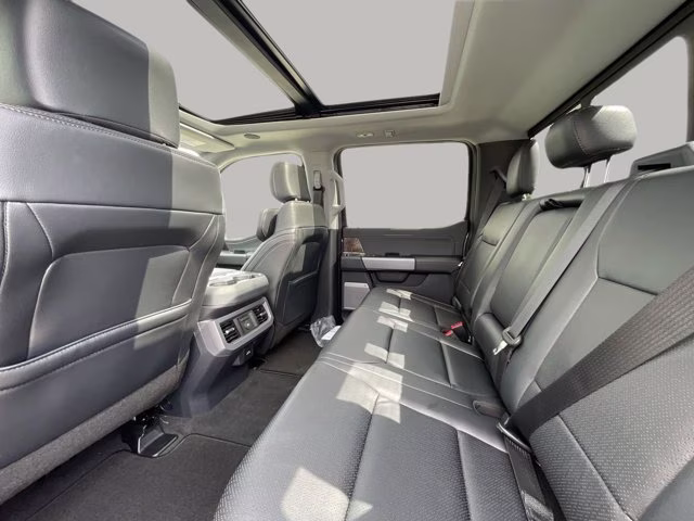 2026 Carbonized Gray Metallic Ford Super Duty F-250 SRW LARIAT 4X4 Truck