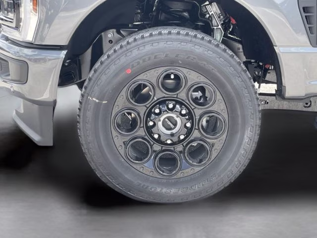 2026 Carbonized Gray Metallic Ford Super Duty F-250 SRW LARIAT 4X4 Truck
