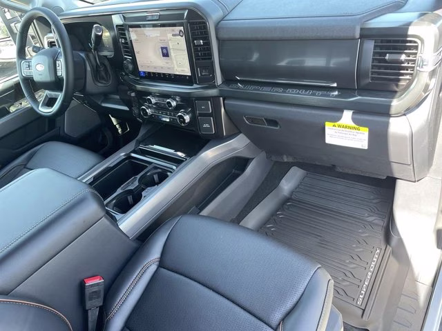 2026 Glacier Gray Metallic Tri-Coat Ford Super Duty F-250 SRW LARIAT 4X4 Truck