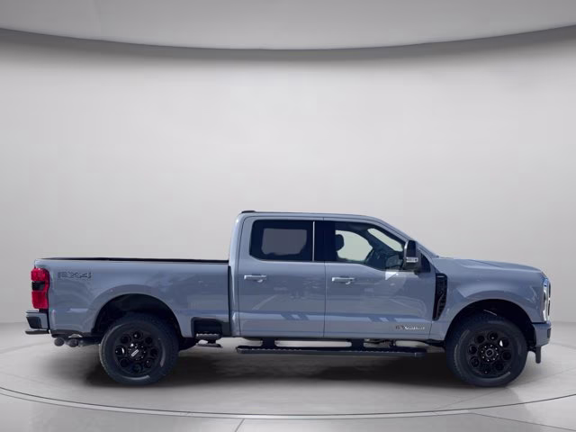 2026 Glacier Gray Metallic Tri-Coat Ford Super Duty F-250 SRW LARIAT 4X4 Truck