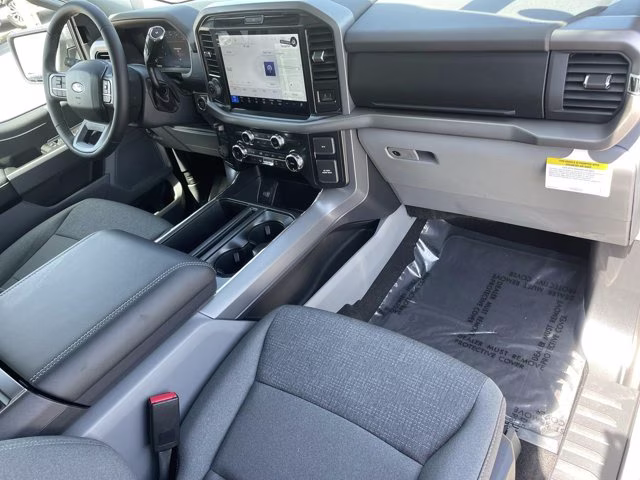 2026 Avalanche Ford F-150 XLT RWD Truck