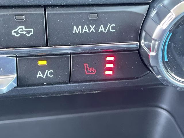 2026 Avalanche Ford F-150 XLT RWD Truck