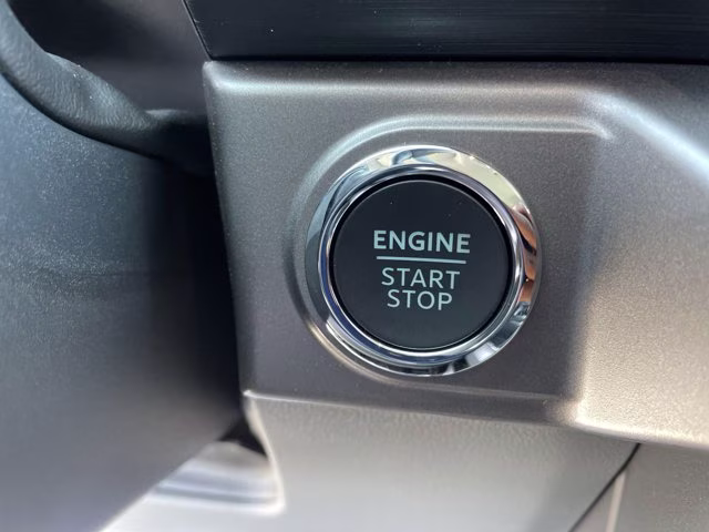2026 Avalanche Ford F-150 XLT RWD Truck