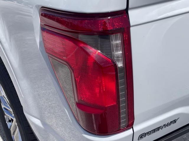 2026 Avalanche Ford F-150 XLT RWD Truck