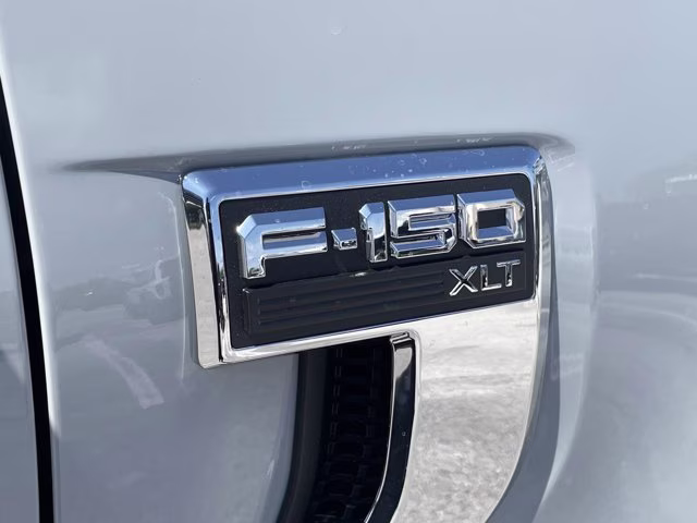 2026 Avalanche Ford F-150 XLT RWD Truck