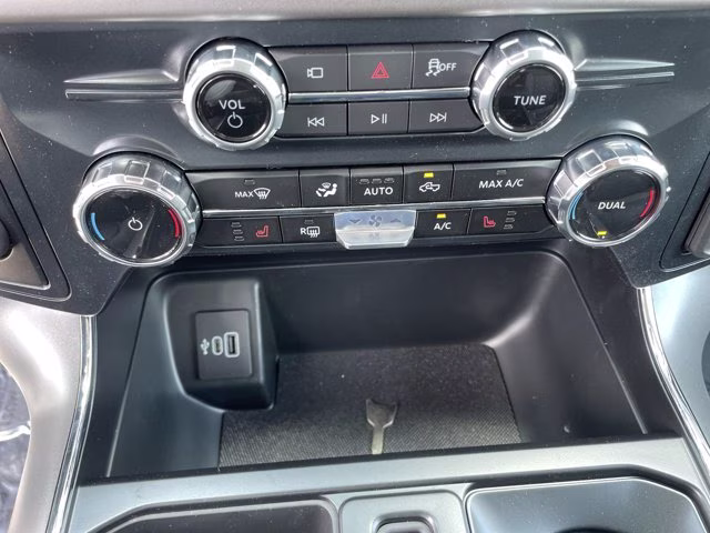 2026 Agate Black Metallic Ford F-150 XLT RWD Truck