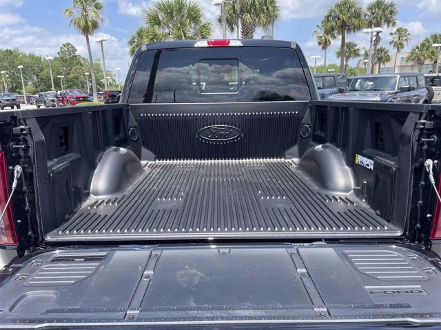 2026 Agate Black Metallic Ford F-150 XLT RWD Truck