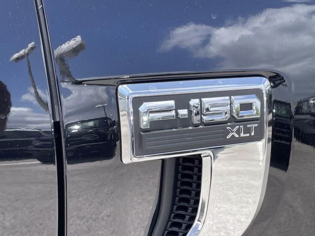 2026 Agate Black Metallic Ford F-150 XLT RWD Truck