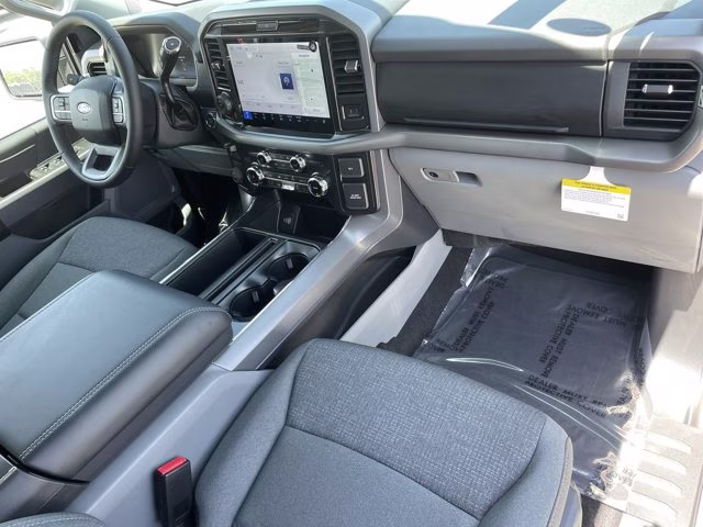 2026 Iconic Silver Metallic Ford F-150 XLT RWD Truck