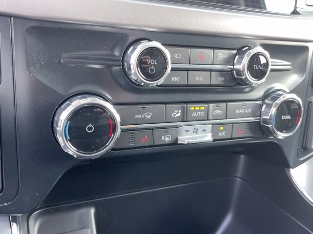2026 Carbonized Gray Metallic Ford F-150 XLT RWD Truck