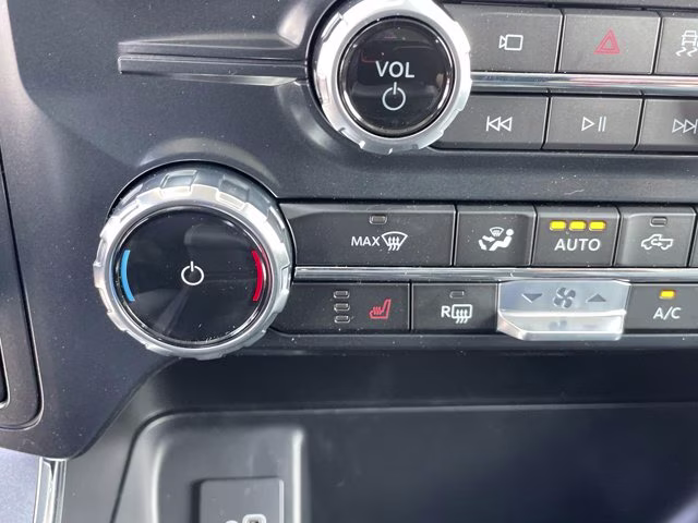 2026 Carbonized Gray Metallic Ford F-150 XLT RWD Truck