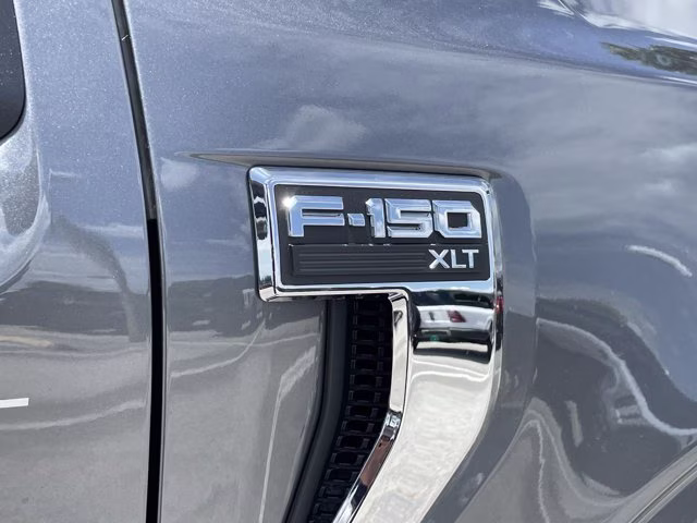 2026 Carbonized Gray Metallic Ford F-150 XLT RWD Truck