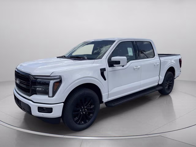 2026 Star White Metallic Tri-Coat Ford F-150 LARIAT RWD Truck