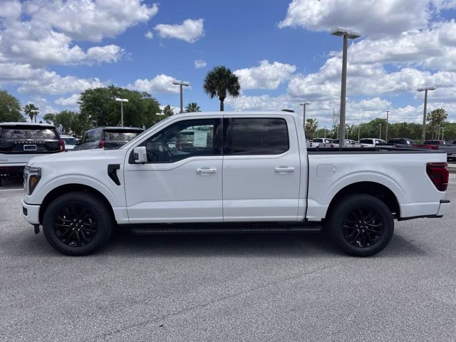 2026 Star White Metallic Tri-Coat Ford F-150 LARIAT RWD Truck