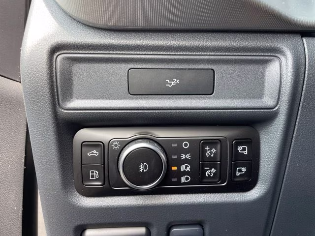 2026 Carbonized Gray Metallic Ford F-150 LARIAT 4X4 Truck