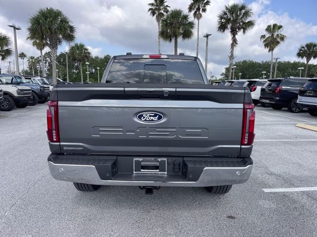 2026 Carbonized Gray Metallic Ford F-150 LARIAT 4X4 Truck