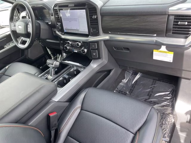 2026 Agate Black Metallic Ford F-150 LARIAT 4X4 Truck