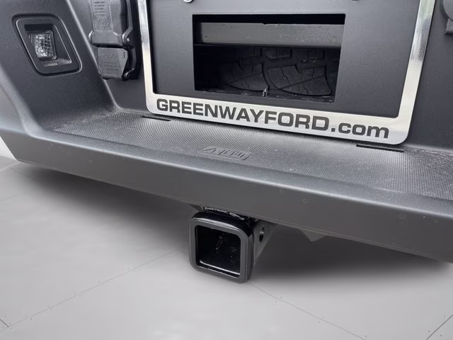2026 Avalanche Ford F-150 LARIAT 4X4 Truck