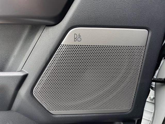 2026 Avalanche Ford F-150 LARIAT 4X4 Truck