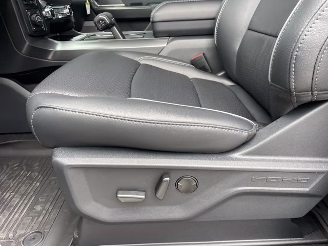 2026 Avalanche Ford F-150 Lariat Lift 4X4 Truck