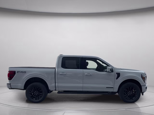 2026 Avalanche Ford F-150 LARIAT 4X4 Truck