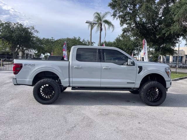 2026 Avalanche Ford F-150 Lariat Lift 4X4 Truck