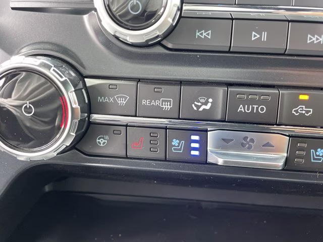 2026 Avalanche Ford F-150 Lariat Lift 4X4 Truck