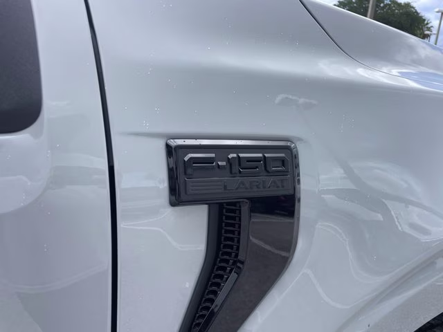 2026 Avalanche Ford F-150 Lariat Lift 4X4 Truck