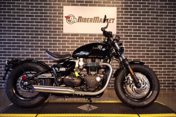2026 Triumph Bonneville Bobber Motorcycle