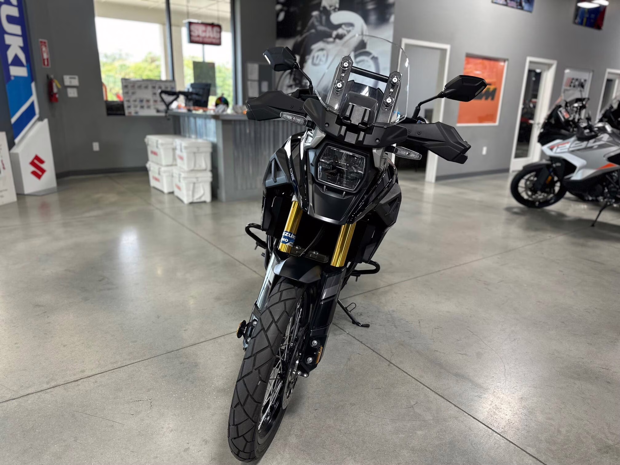 2024 Suzuki V-Strom 1050 DE Motorcycle