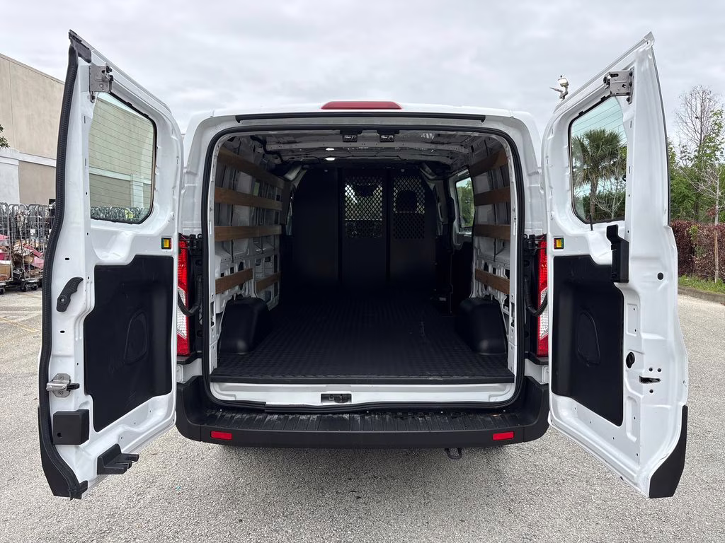 2024 Oxford White Ford Transit-250 Base RWD Van