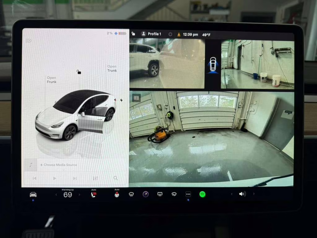 2024 Pearl White Multi-Coat Tesla Model Y Long Range RWD SUV