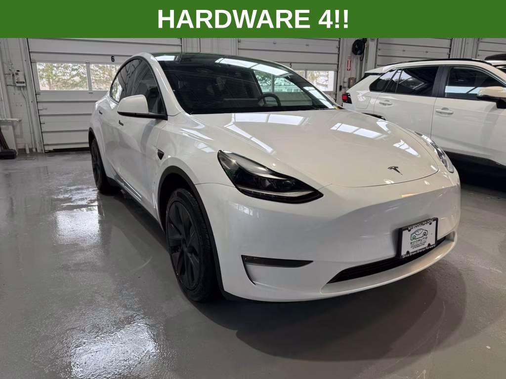 2024 Pearl White Multi-Coat Tesla Model Y Long Range RWD SUV