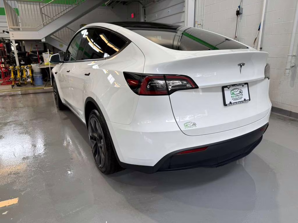 2024 Pearl White Multi-Coat Tesla Model Y Long Range RWD SUV