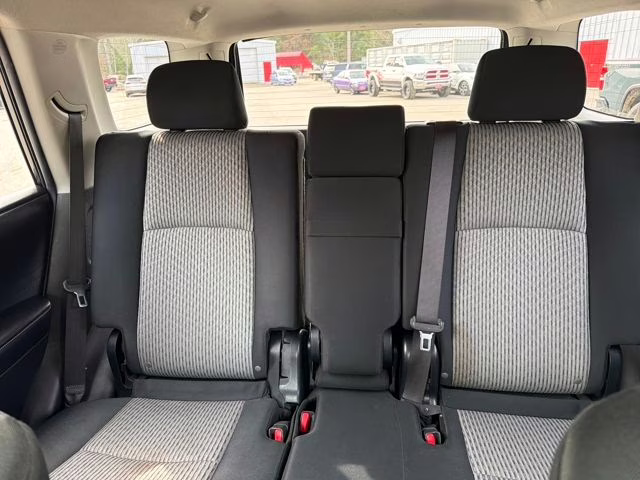 2016 Magnetic Gray Metallic Toyota 4Runner SR5 4X4 SUV